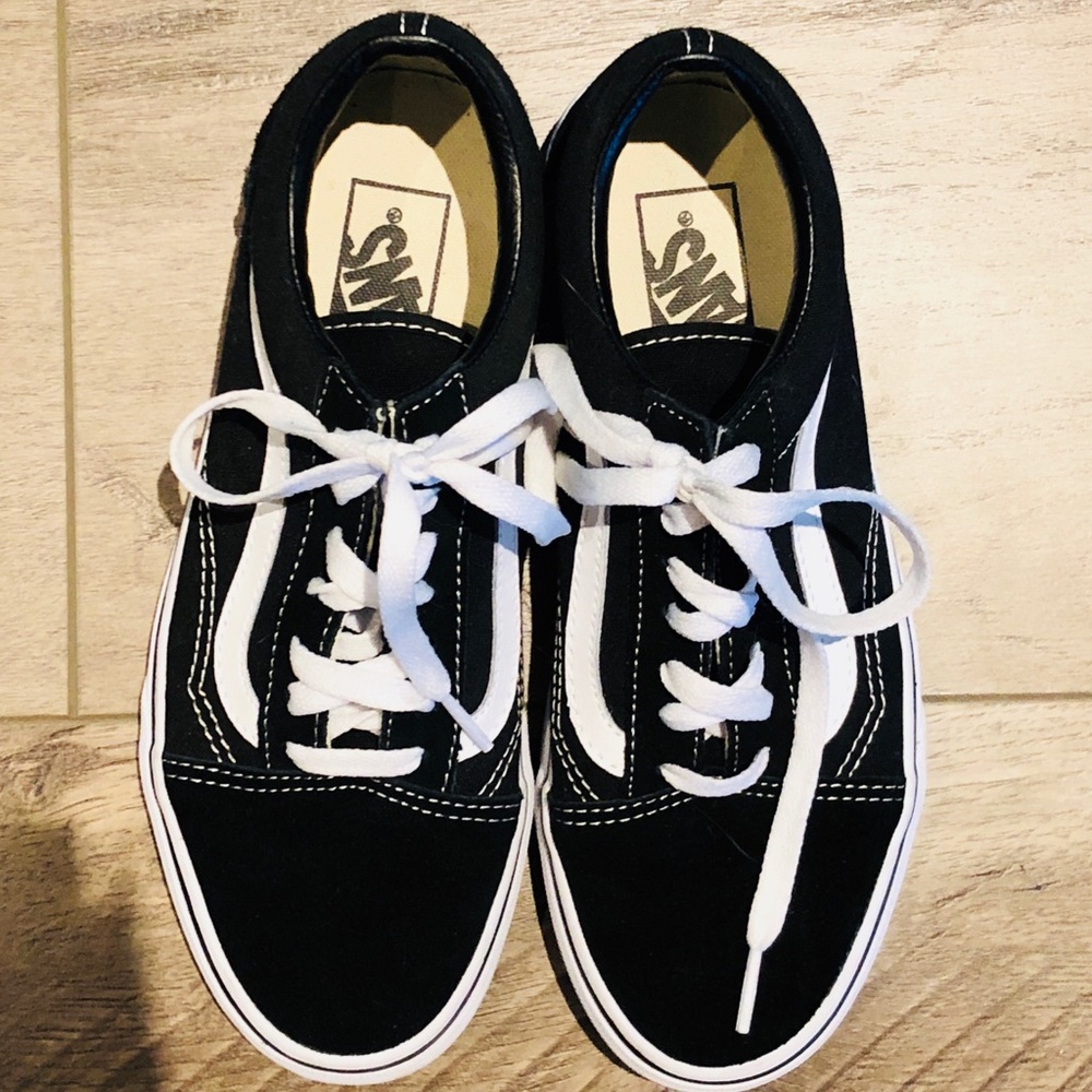 Worn Once. Old skool 👟